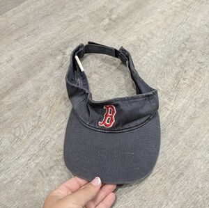 Twins Enterprises MLB Boston Red Sox Gray Sun Visor